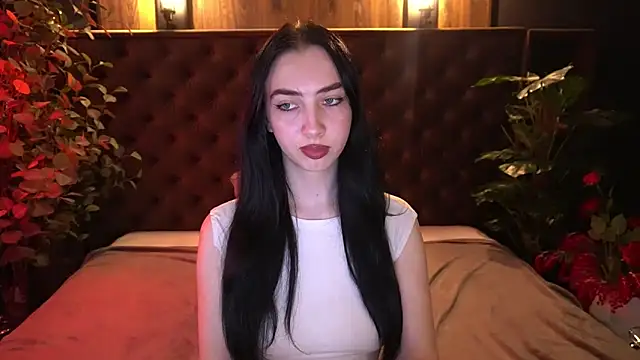 WildKittenX_ 라이브 XXX 채팅