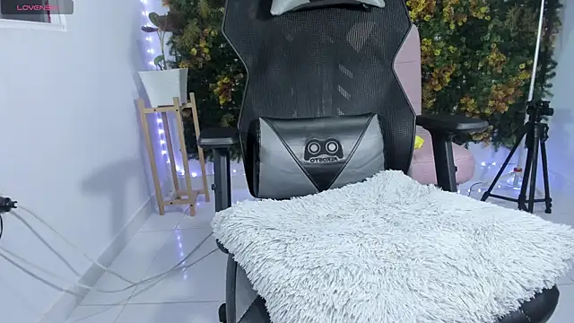 emily_palmeer's Live XXX Chat