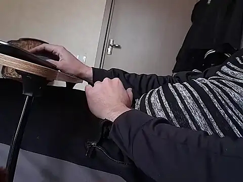 NATURALS2023 Obrolan Langsung XXX