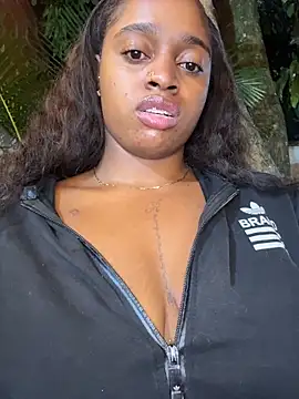 darle_volant Live XXX Chat