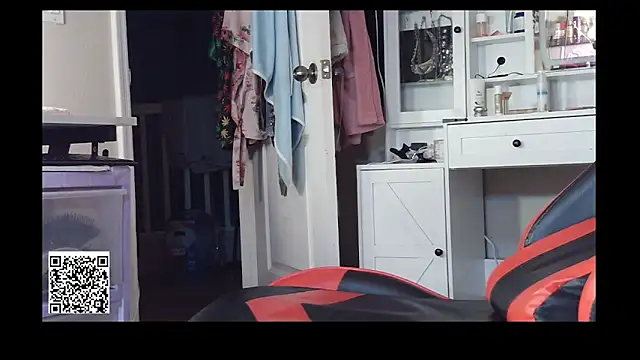 sugahfreeee Chat XXX in diretta