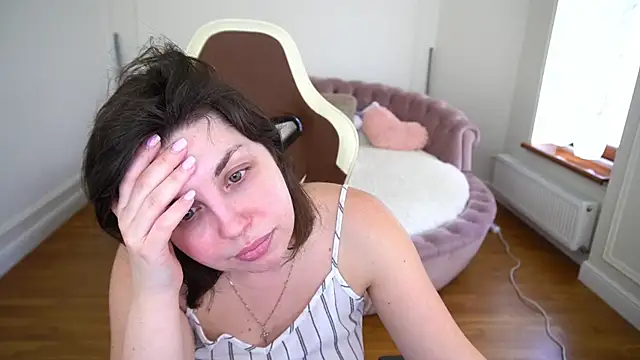 MirandaWong's Live XXX Chat