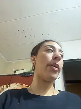 Chat XXX en directo de Jennyvignaduzzo