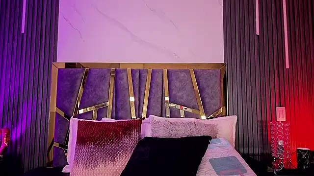 دردشة Chloe_Connor الجنسية المباشرة