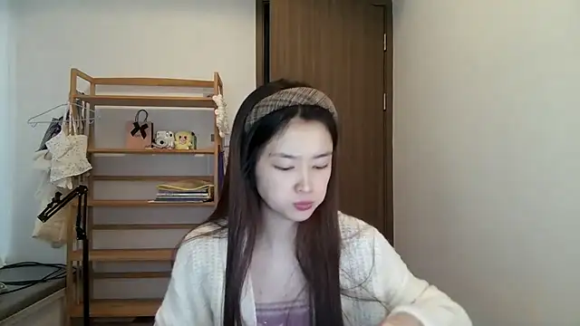 Chat XXX en directo de Mimi-cnbaby