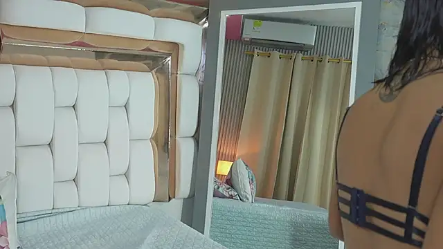 Živý XXX chat kinkylittlegirll