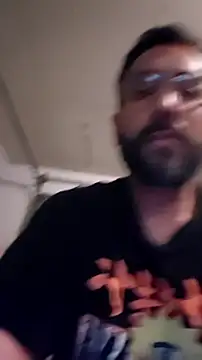 Forbidden_daddy's Webcam Show