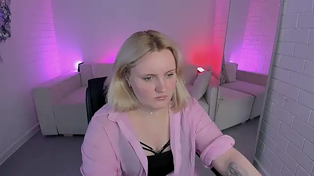 KathyBriggs' Live XXX Chat