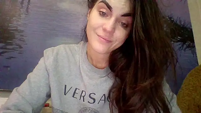 دردشة AliceTailor الجنسية المباشرة