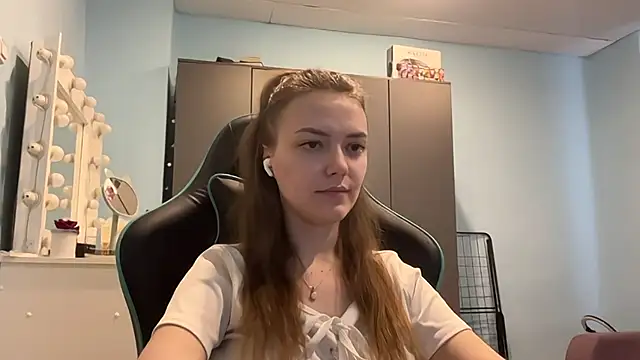 AndreeMerryman 라이브 XXX 채팅