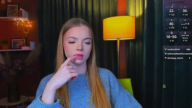 Онлайн чат XXX maddy_moah