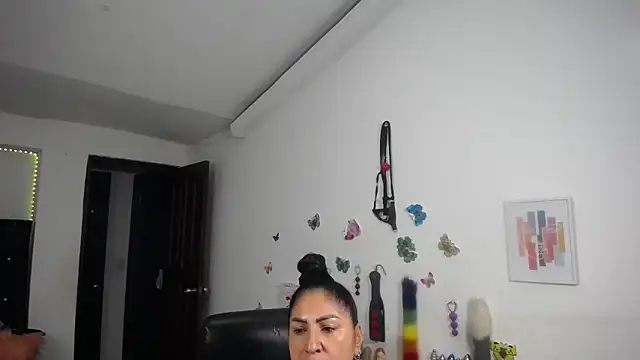 mature_bigboobs10's Live XXX Chat