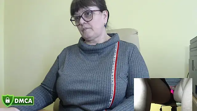 Chat XXX en directo de BrandiOhNight