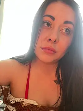 DaisyStreet live XXX chat