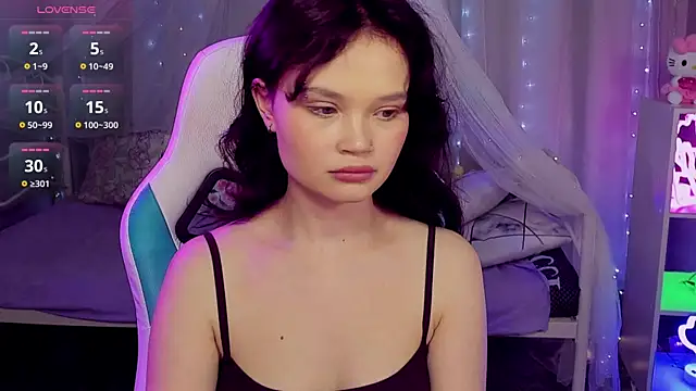 EmilyChaves élő XXX-chatje