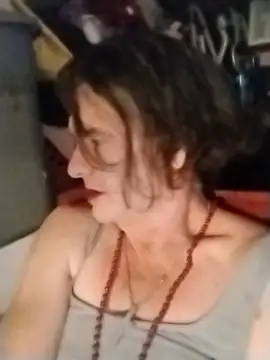 Rarelyused79 élő XXX-chatje