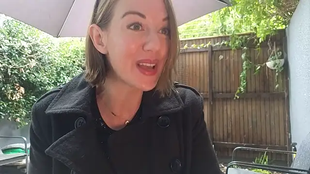 TopsyWilde webcam show