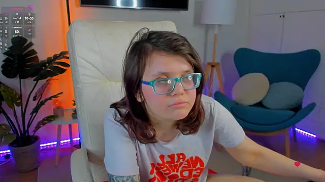 Chat XXX Live Ariell_Mini