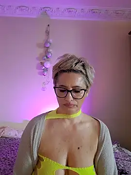 LunaBlaise's Live XXX Chat