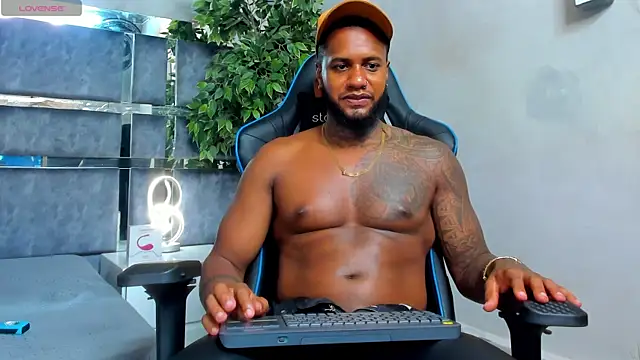 Chat +18 de jay_jhonson01 ao vivo