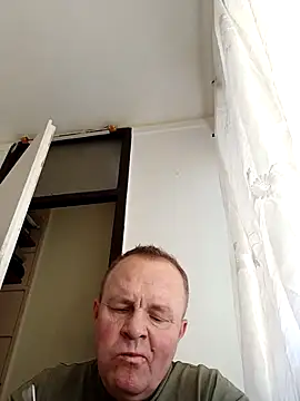 kanos71 Show in webcam