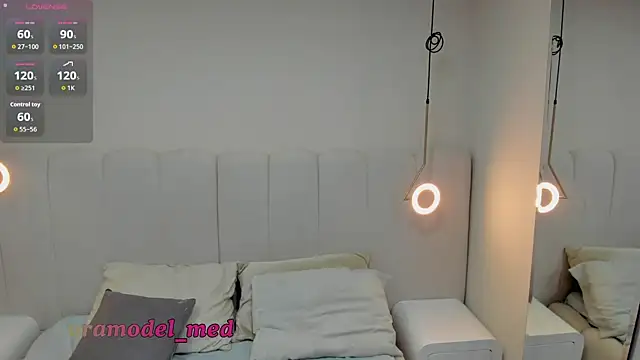 Chat +18 de riri_candy ao vivo