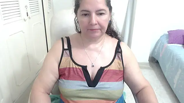 leonela_69 Chat XXX in diretta