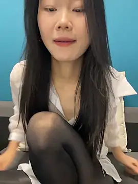 ZHJKS9988 Chat XXX in diretta