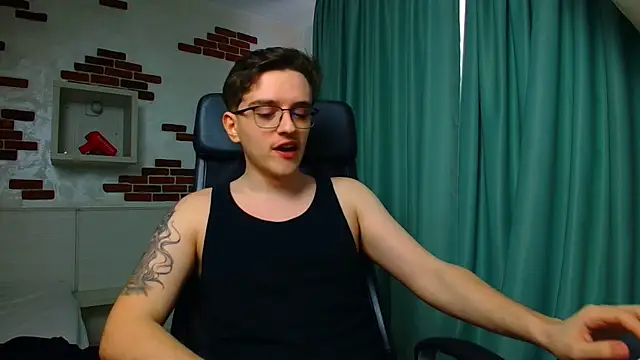 FelixStarkk webcam show