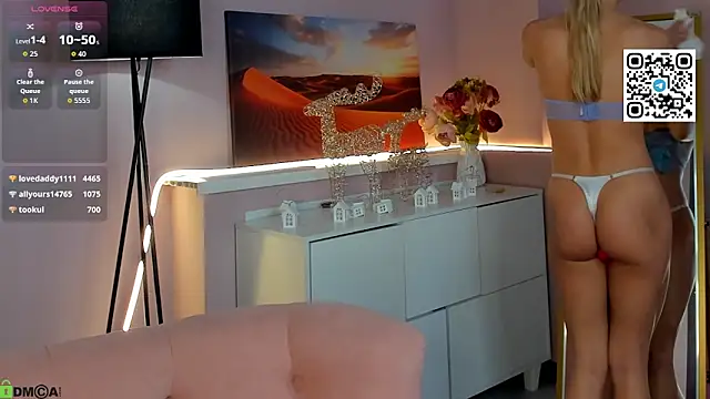 Živý XXX chat CherryLexi_