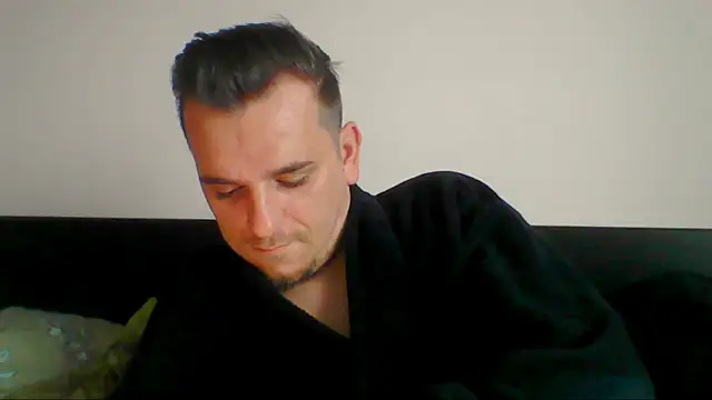 Huge_cock22cm: вебкам-шоу