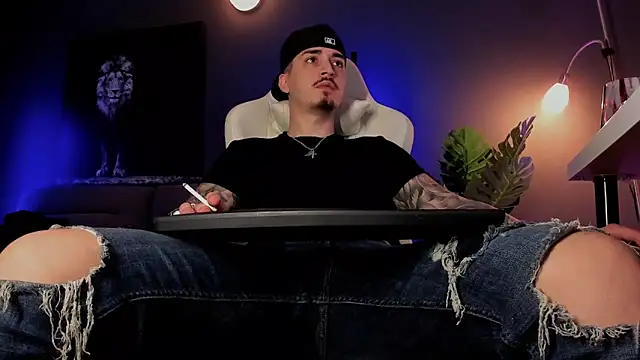 عرض كام uptomatty