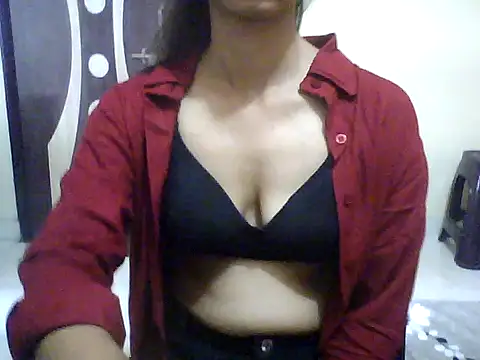 Sonam1186 Show in webcam