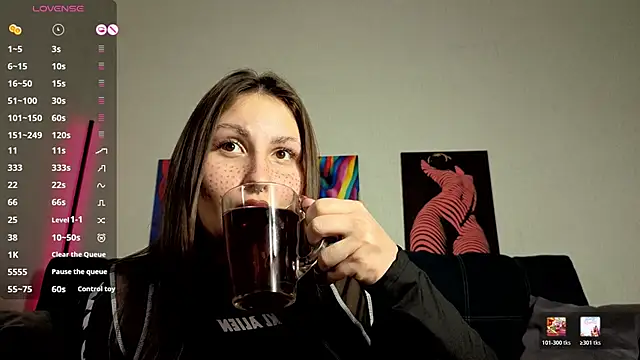 TrixiBell's Live XXX Chat