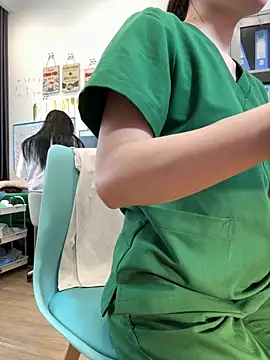 secretly_masturbating 现场XXX聊天