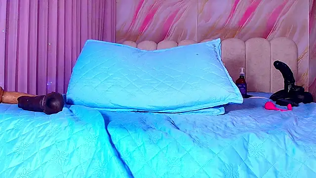 Chat XXX ao vivo de sofi_decker