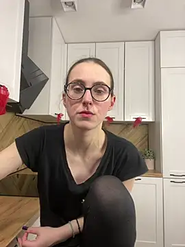 MartiniiSelenna's Live XXX Chat