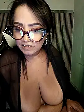 Živý XXX chat Yameil