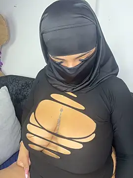 zulema_parvin's Webcam Show