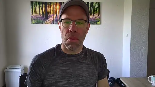 DaddyHarry_MatureStallion – webcam-show