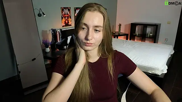 Your_Emily25n Webbikameraesitys