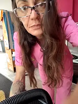 Chat XXX en directo de Eimikuro11