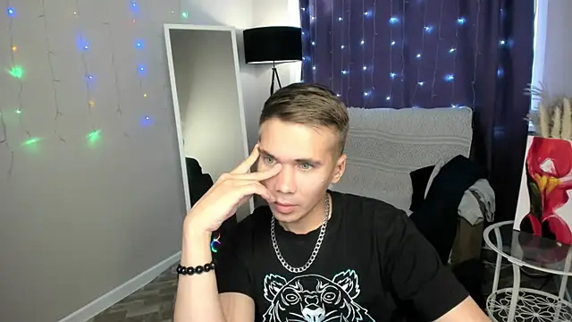 Вебкам-шоу SunSweet11