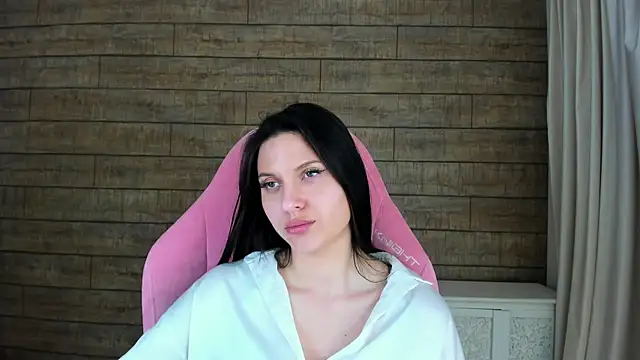 AliceVersal's Live XXX Chat