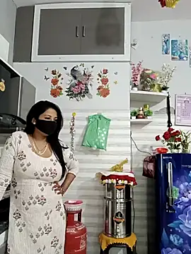 Kaur_Simran_01 Show in webcam