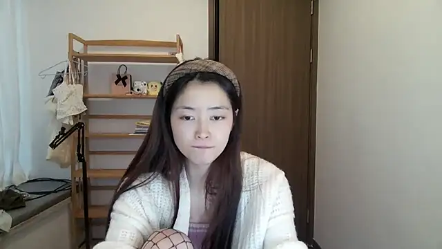 Mimi-cnbaby's Live XXX Chat