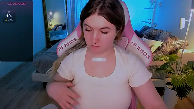 lovelyy_julia Chat XXX in diretta