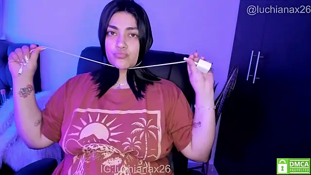 lucy26_'s Live XXX Chat