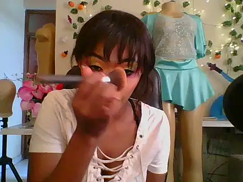 Anaconda2350 Live XXX Chat