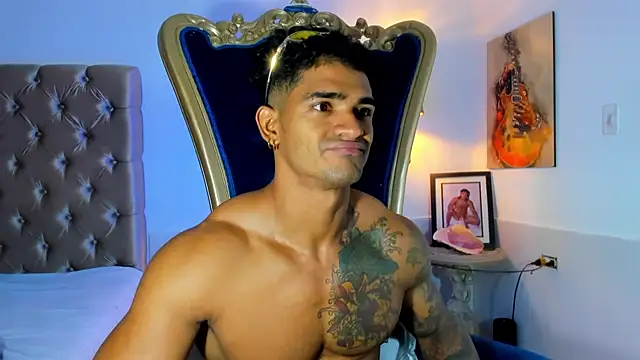 antonio__444 Show in webcam